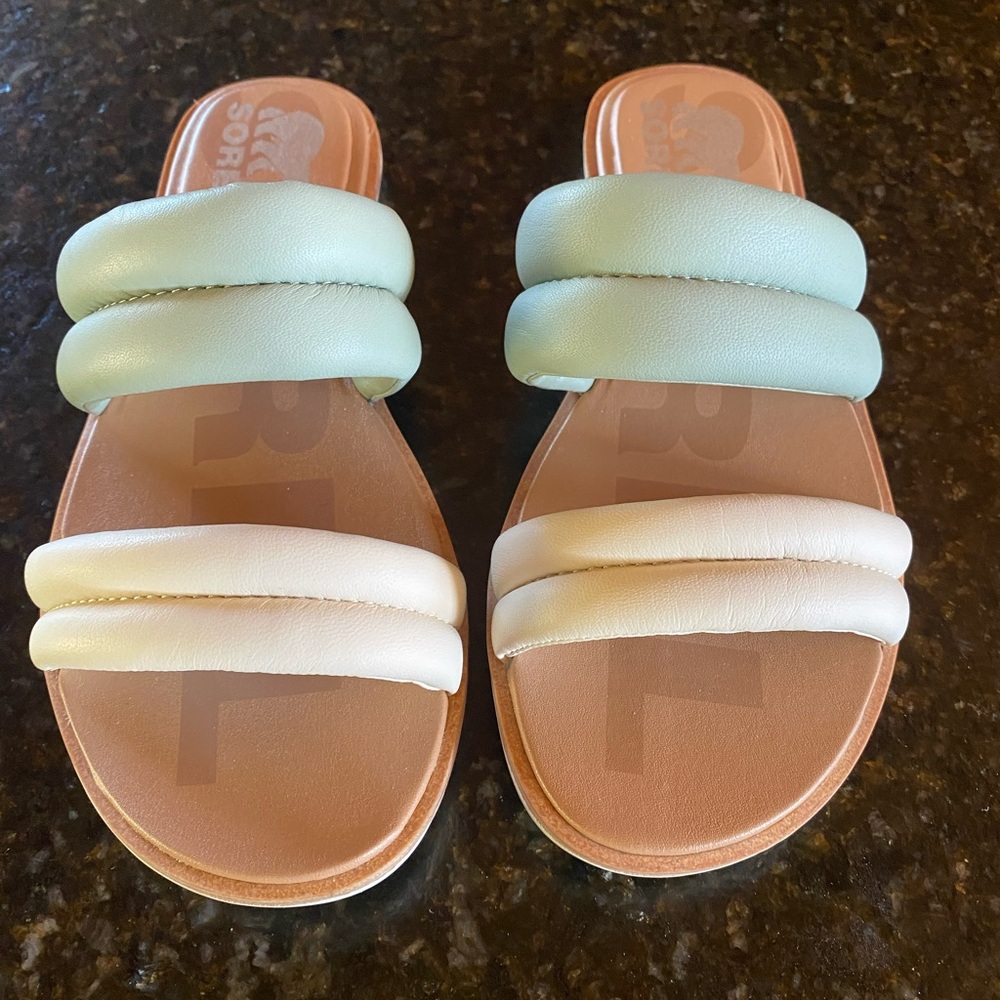 Sorel mint and cream puffy flat sandals